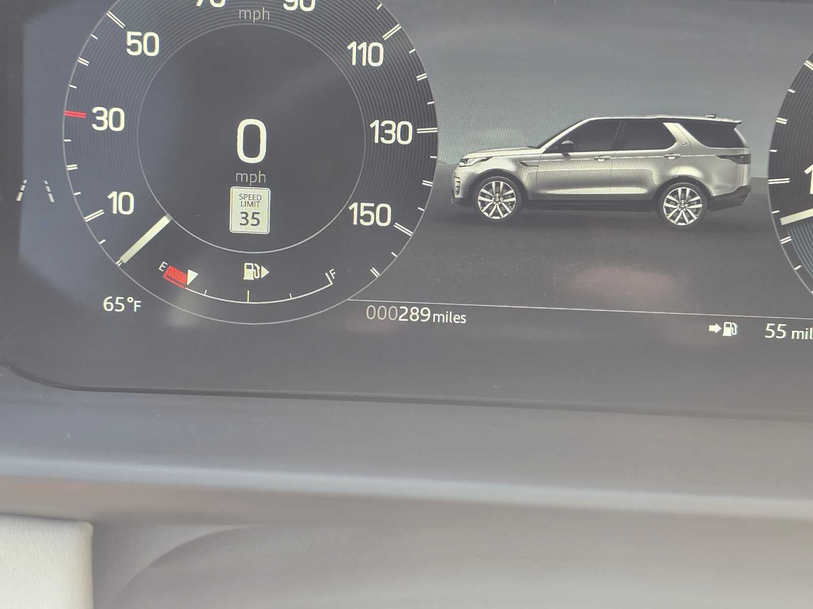 2025 Land Rover Discovery Metropolitan Edition