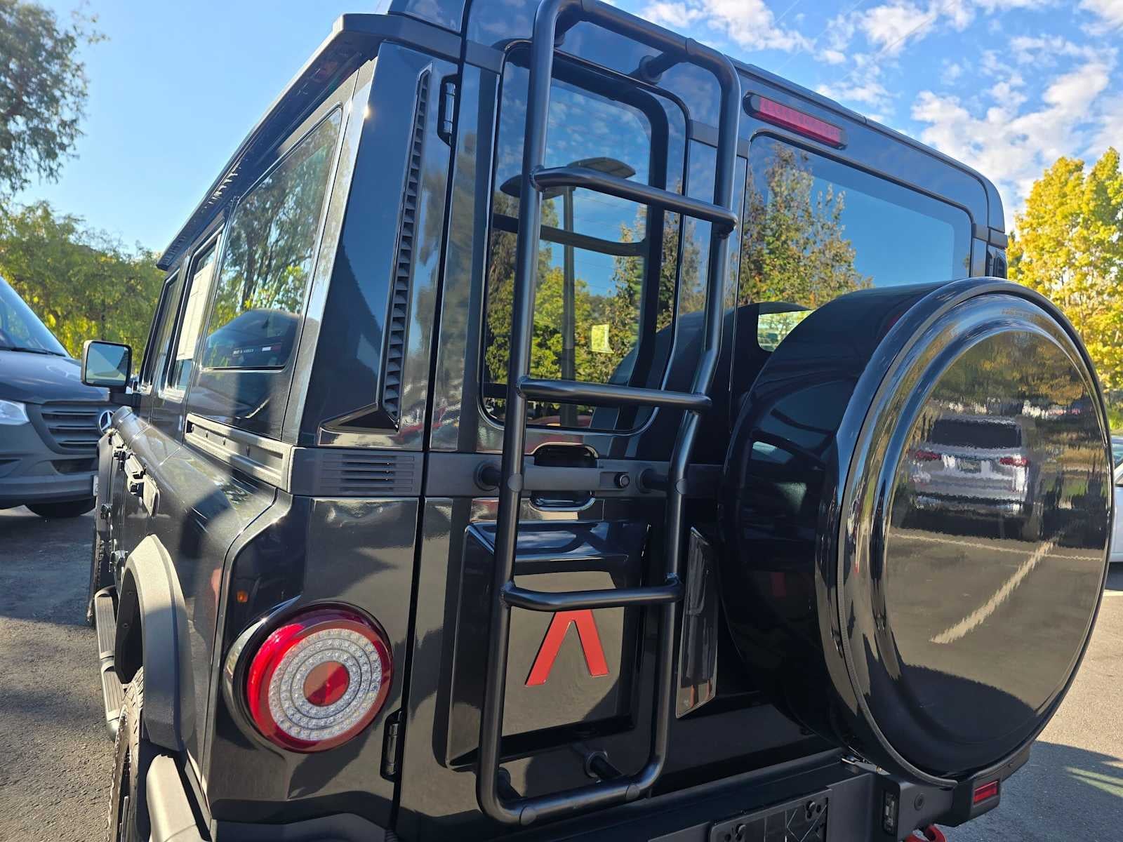 2024 INEOS Grenadier Station Wagon 4x4
