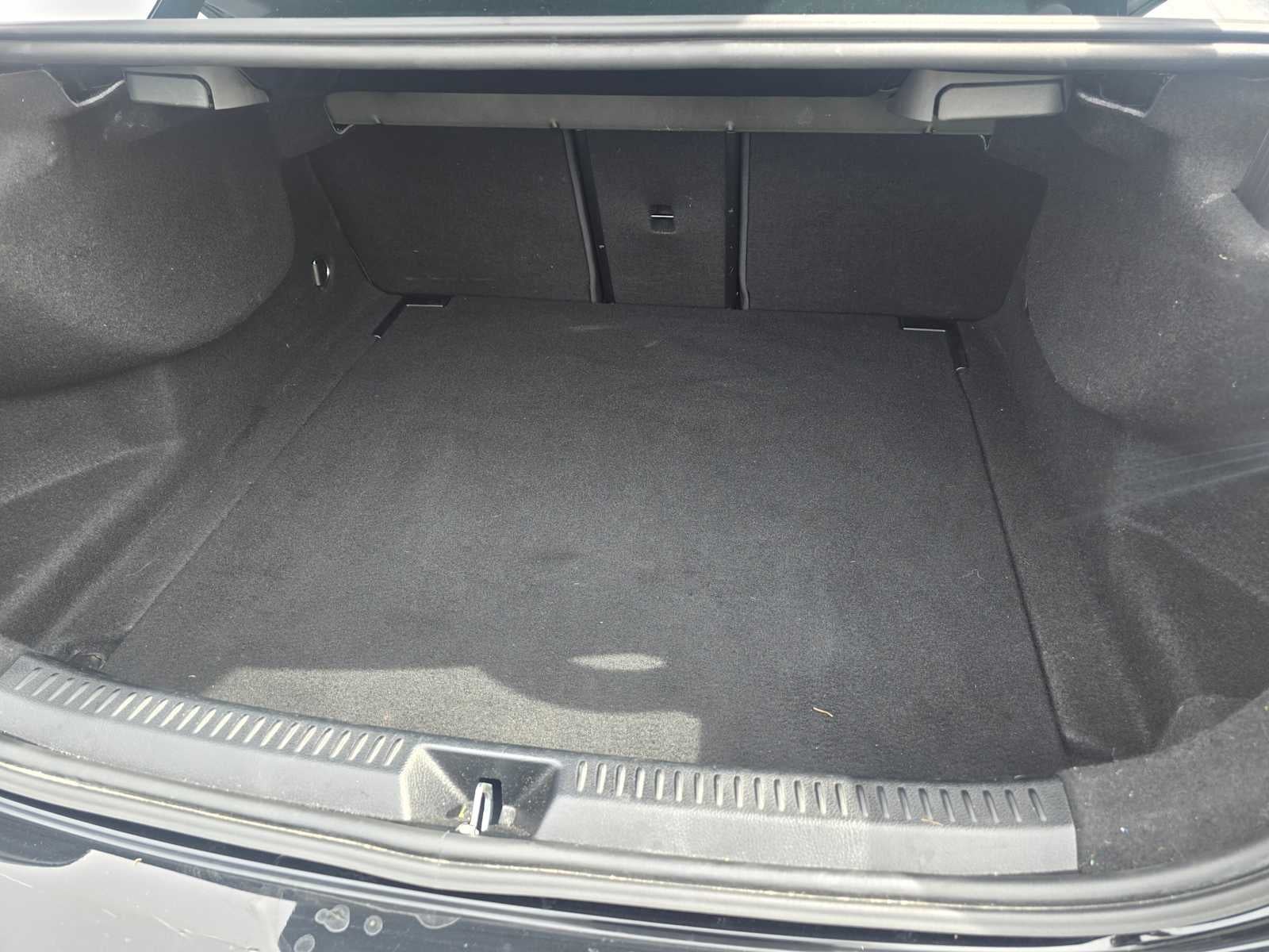 2022 Mercedes-Benz A 220 4MATIC® Sedan