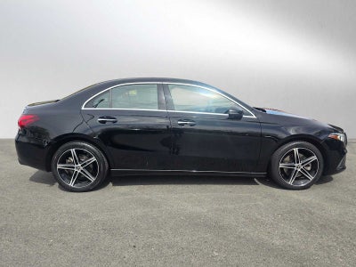 2022 Mercedes-Benz A 220 4MATIC® Sedan