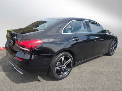 2022 Mercedes-Benz A 220 4MATIC® Sedan