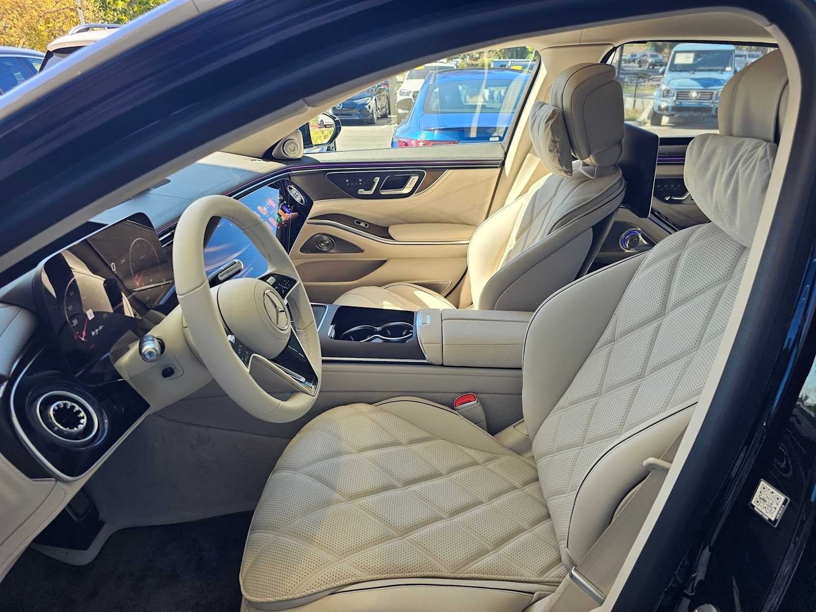 2027 Mercedes-Benz Maybach S 680 4MATIC® Sedan