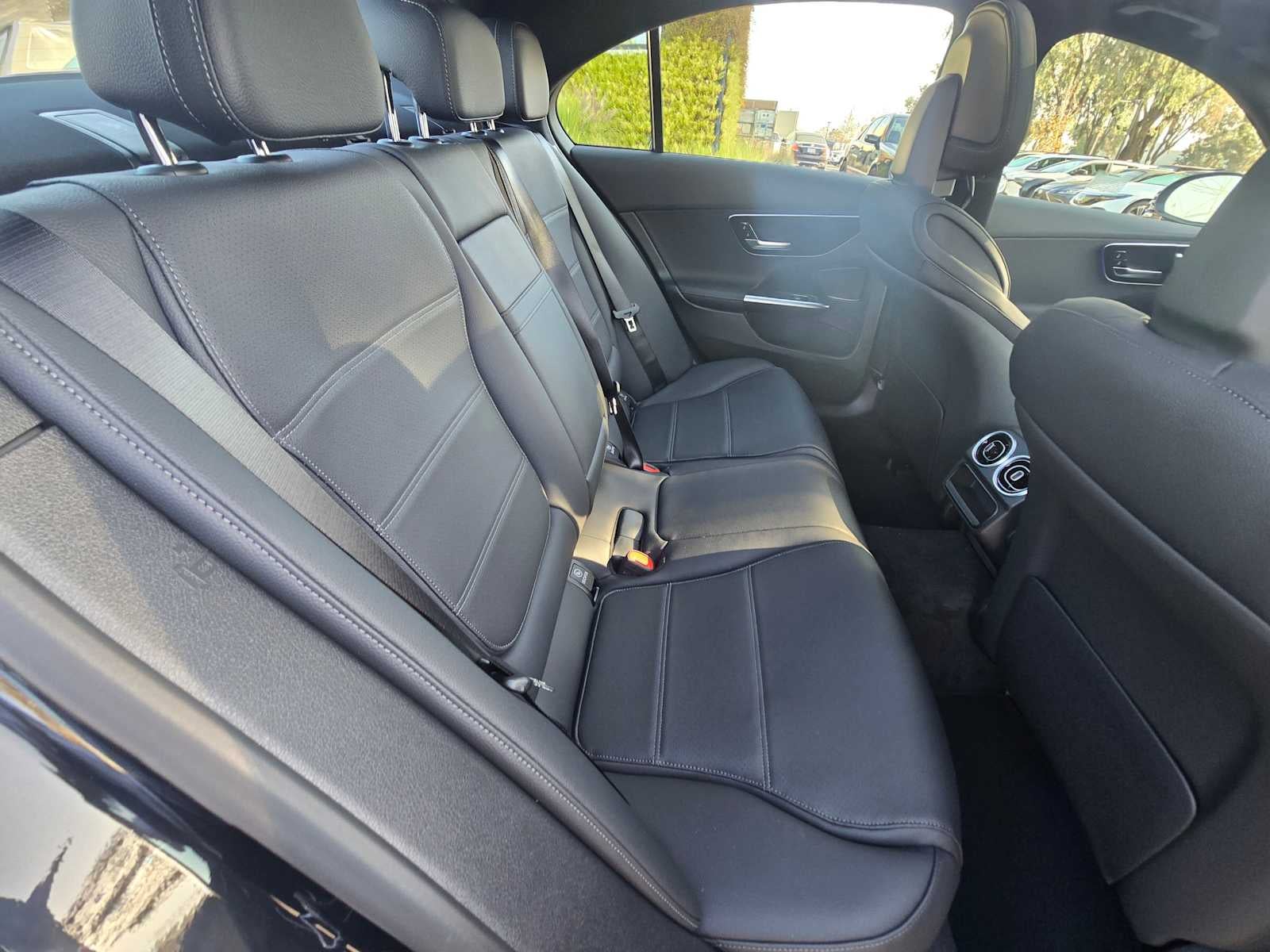 2026 Mercedes-Benz C 300 C 300