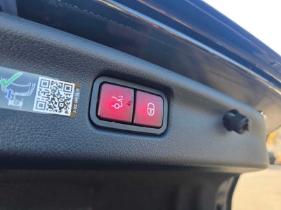 2026 Mercedes-Benz C 300 C 300