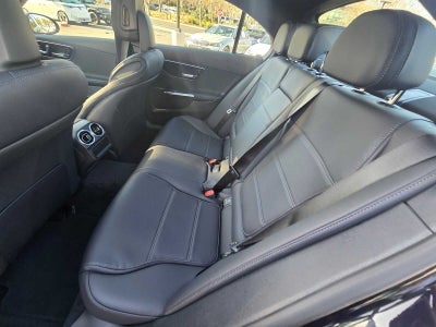 2026 Mercedes-Benz C 300 C 300