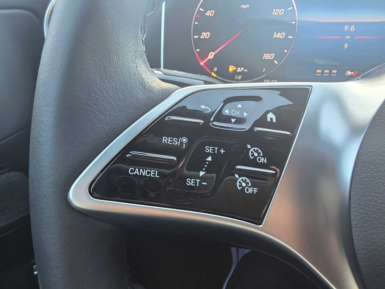 2026 Mercedes-Benz C 300 C 300