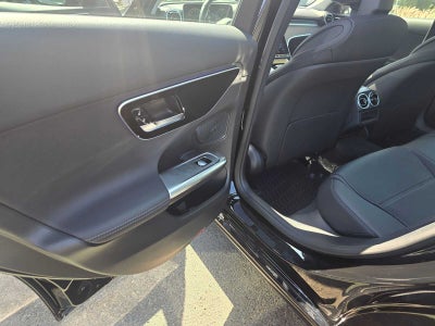 2026 Mercedes-Benz C 300 Sedan