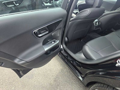 2026 Mercedes-Benz C 300 Sedan