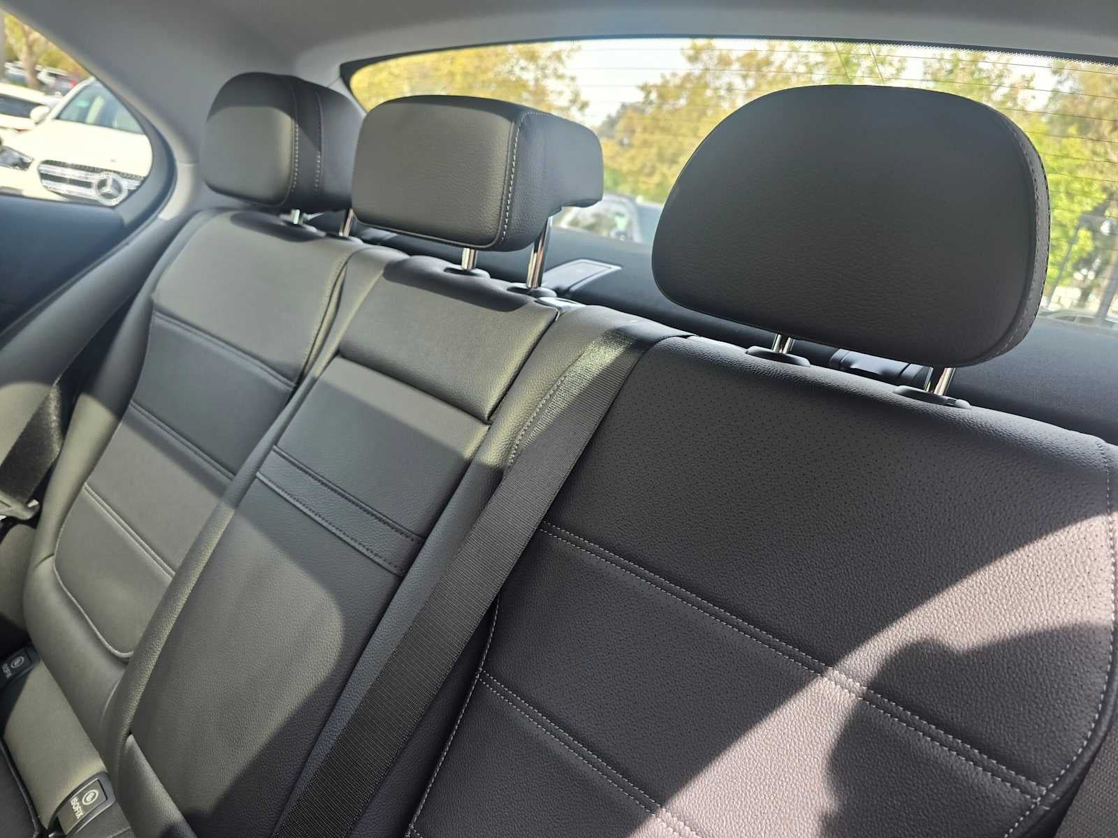 2026 Mercedes-Benz C 300 4MATIC® Sedan