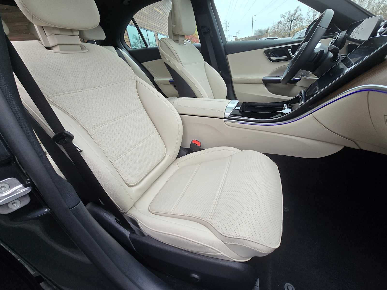 2025 Mercedes-Benz C 300 C 300