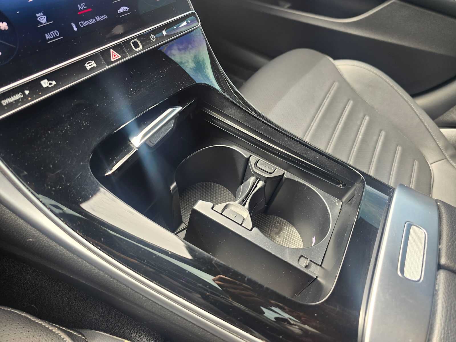 2024 Mercedes-Benz C 300 4MATIC® Sedan