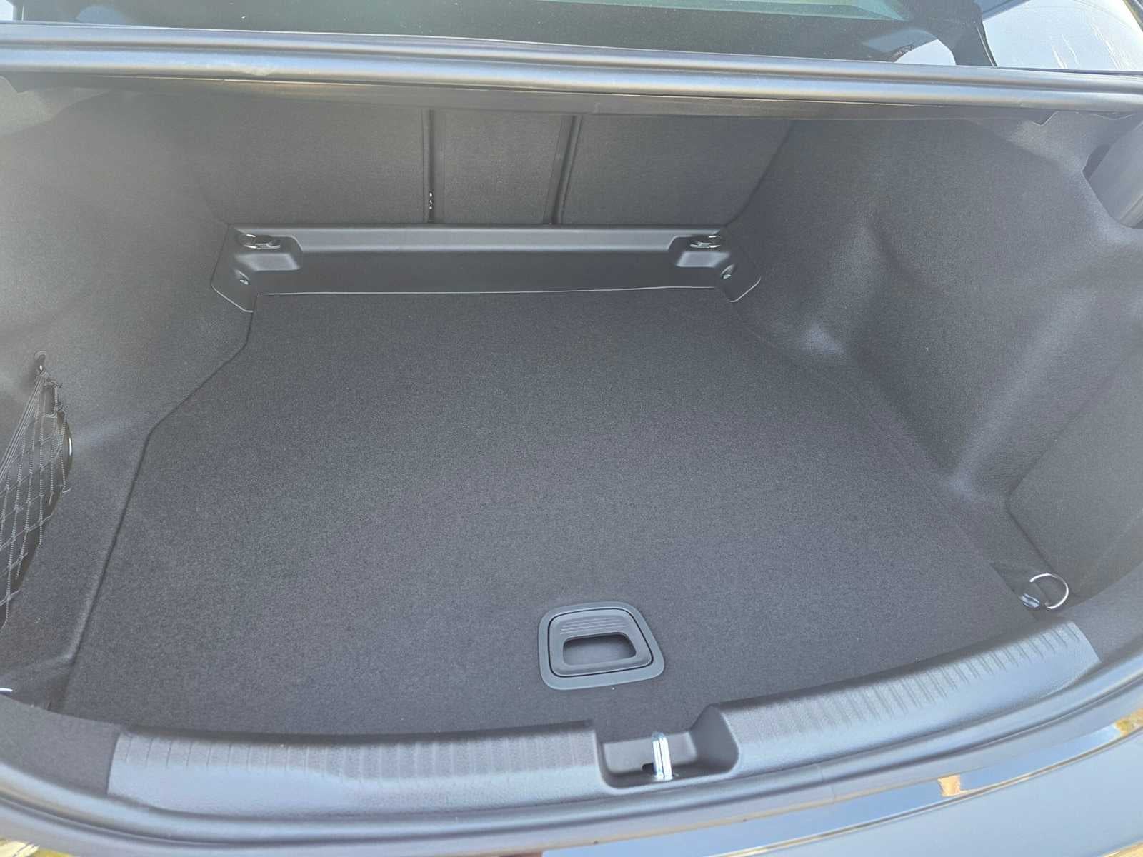 2026 Mercedes-Benz C 300 4MATIC® Sedan