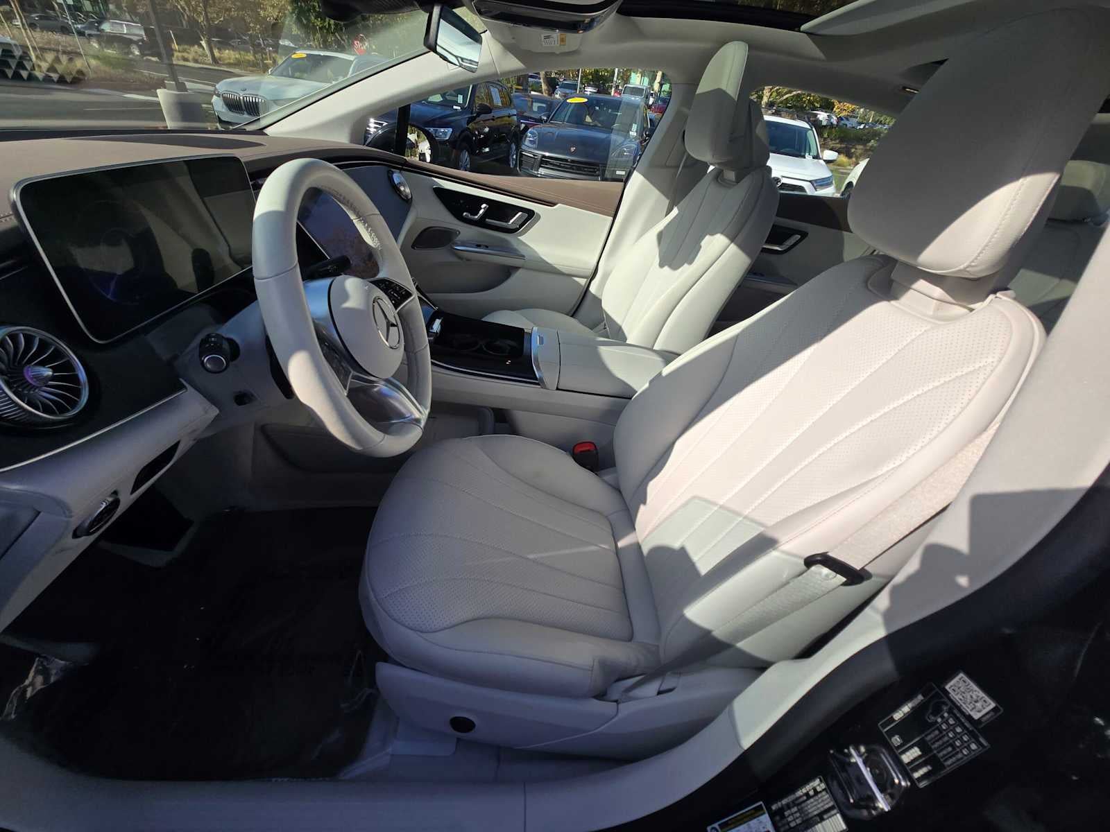 2023 Mercedes-Benz EQE 350 4MATIC®+ Sedan