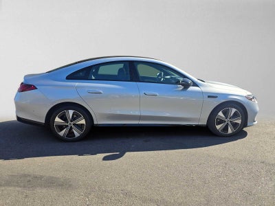 2027 Mercedes-Benz CLA 220 Hybrid FWD