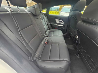 2027 Mercedes-Benz CLA 220 Hybrid FWD