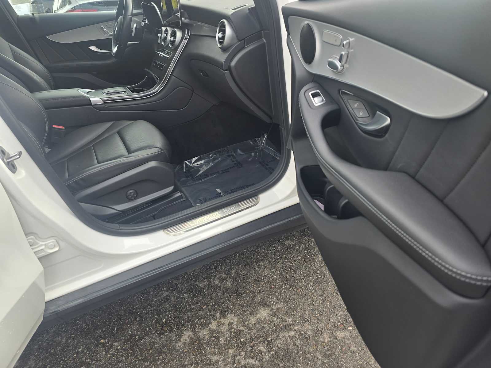 2022 Mercedes-Benz GLC 300 GLC 300