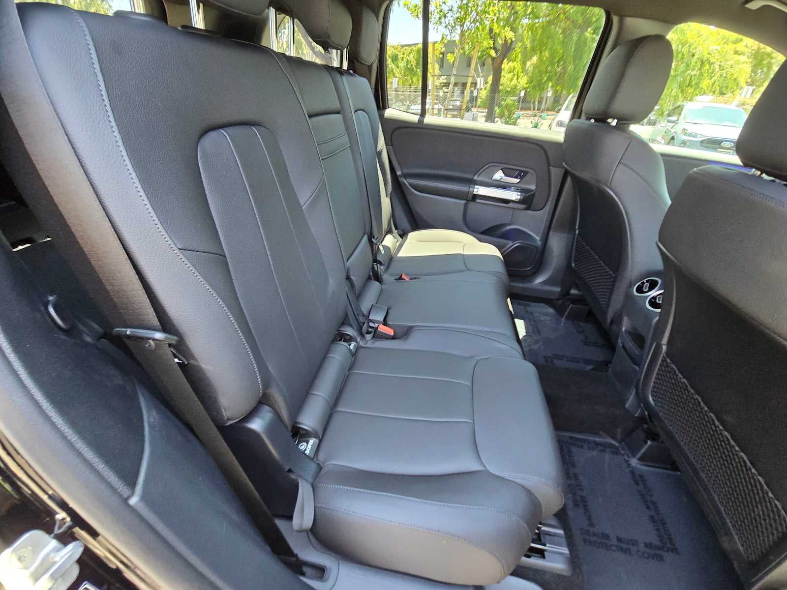 2025 Mercedes-Benz GLB 250 GLB 250