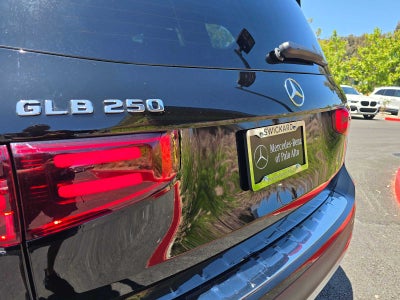 2025 Mercedes-Benz GLB 250 GLB 250
