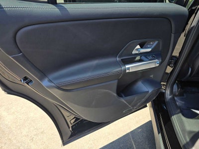 2025 Mercedes-Benz GLB 250 GLB 250