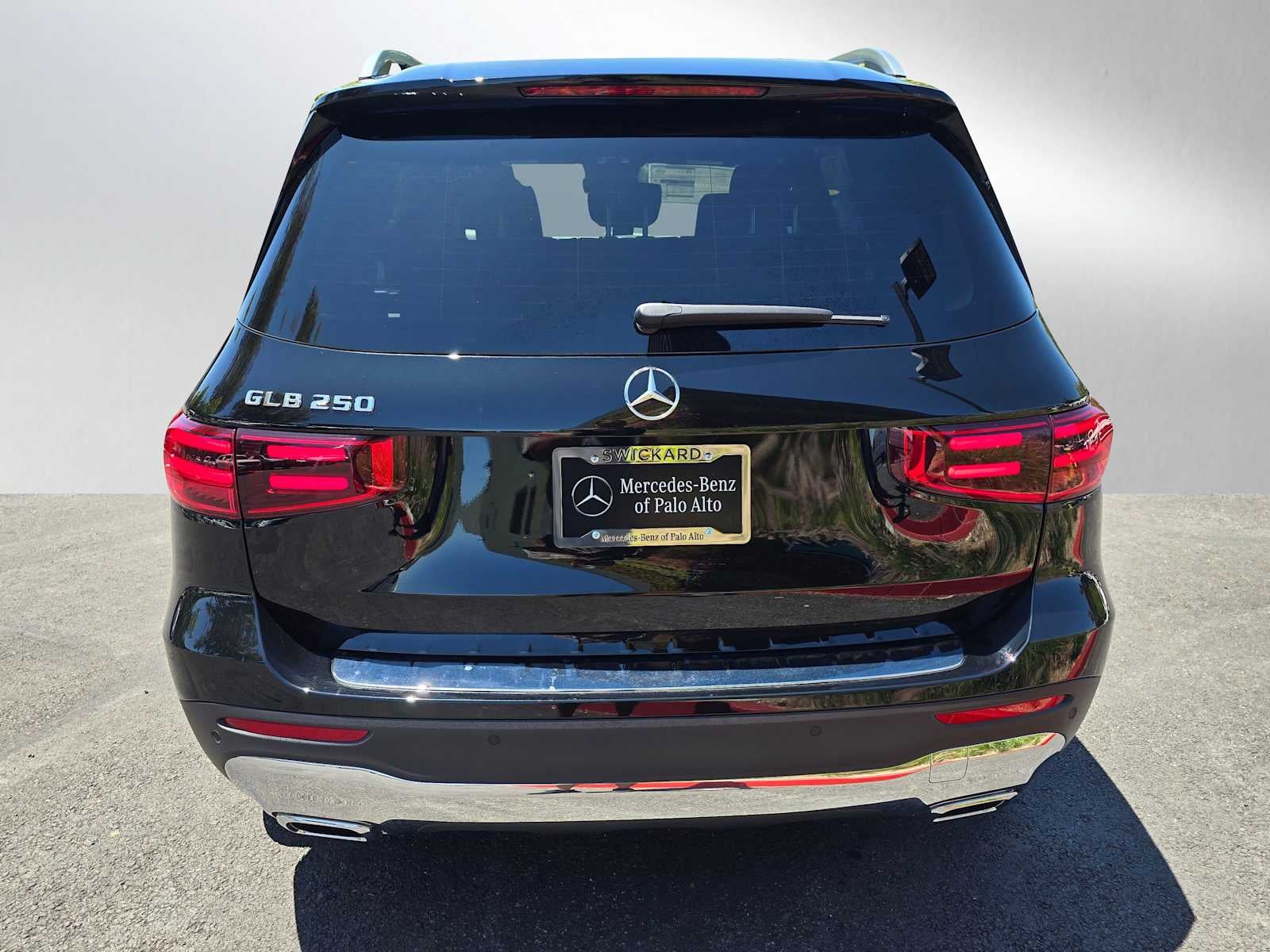 2025 Mercedes-Benz GLB 250 GLB 250