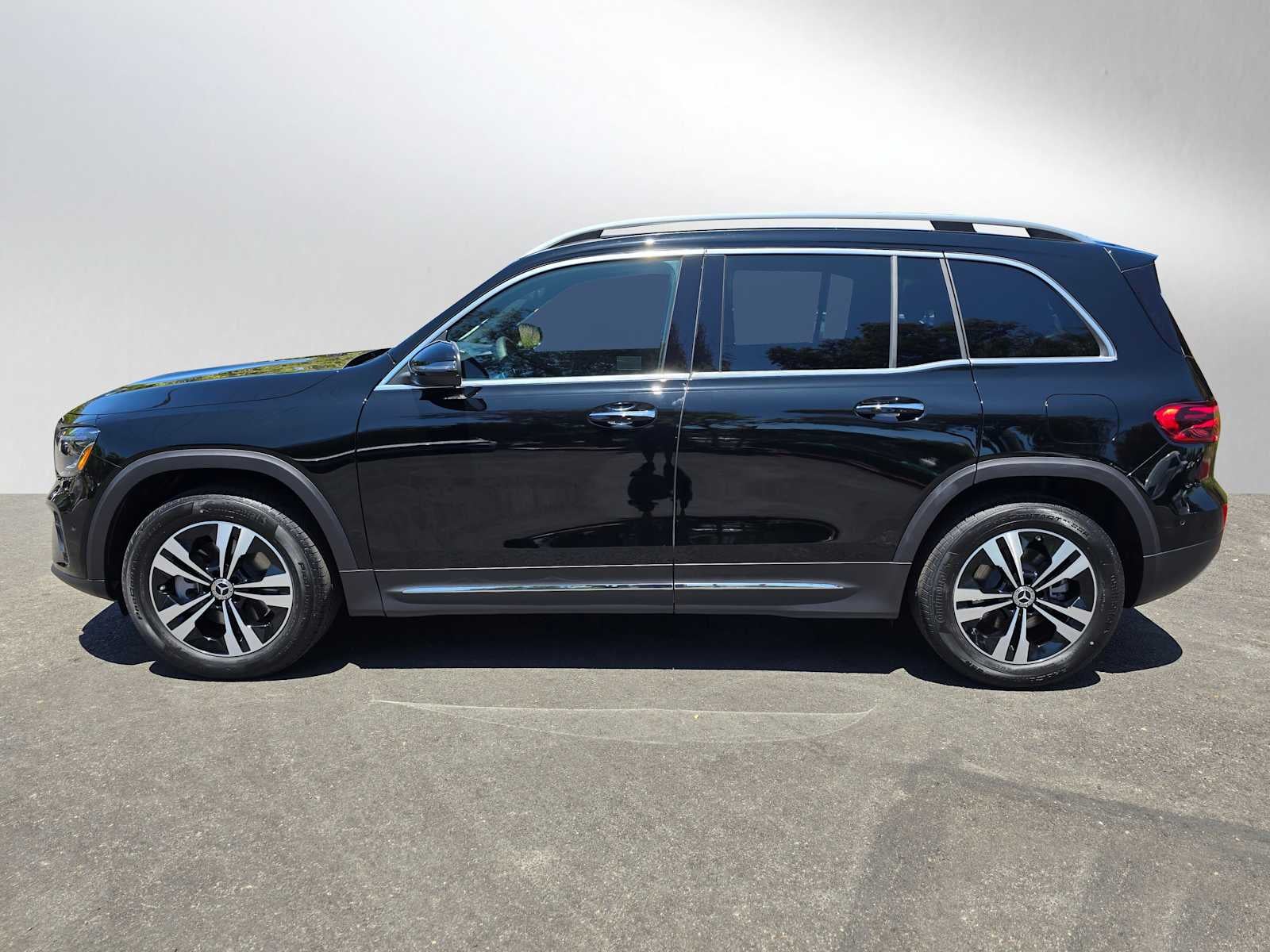 2025 Mercedes-Benz GLB 250 GLB 250