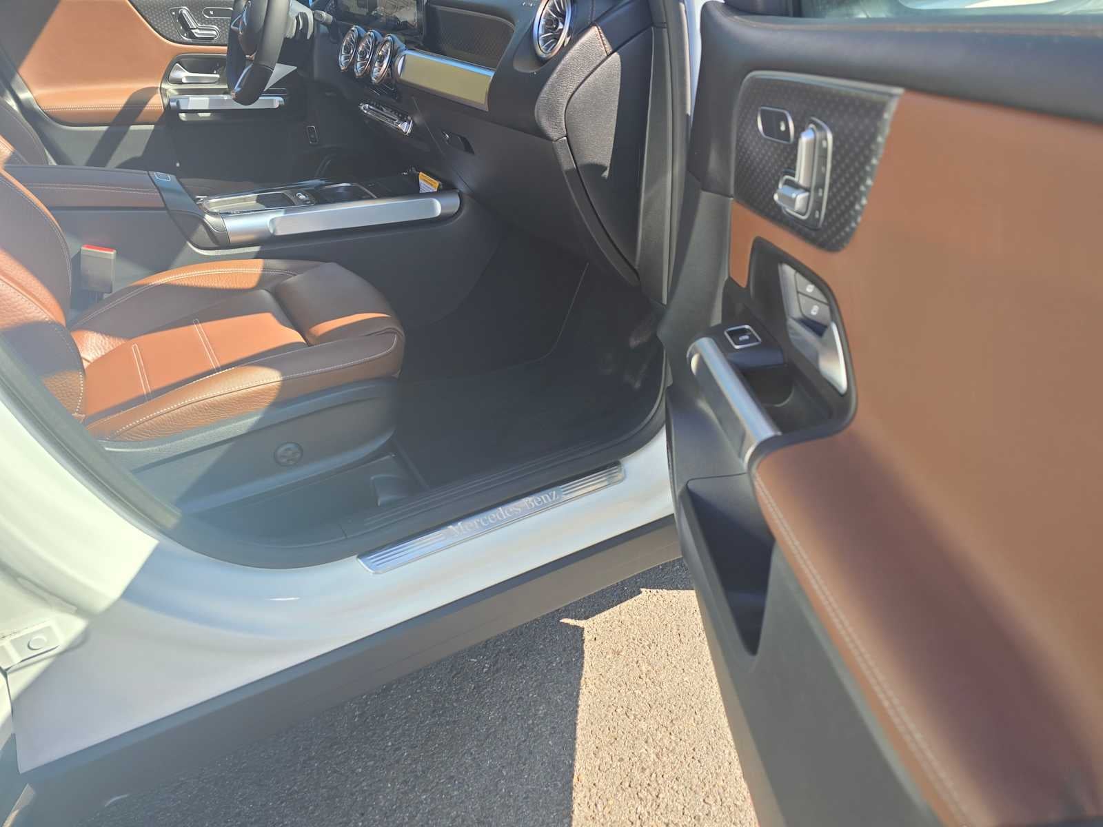 2025 Mercedes-Benz GLB GLB 250