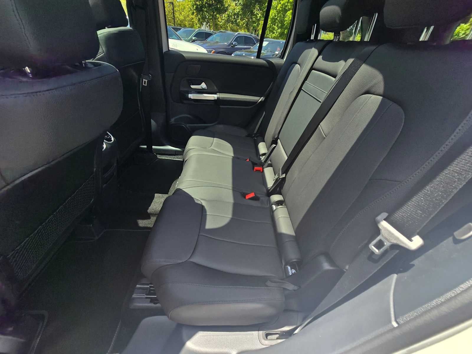2026 Mercedes-Benz GLB 250 SUV