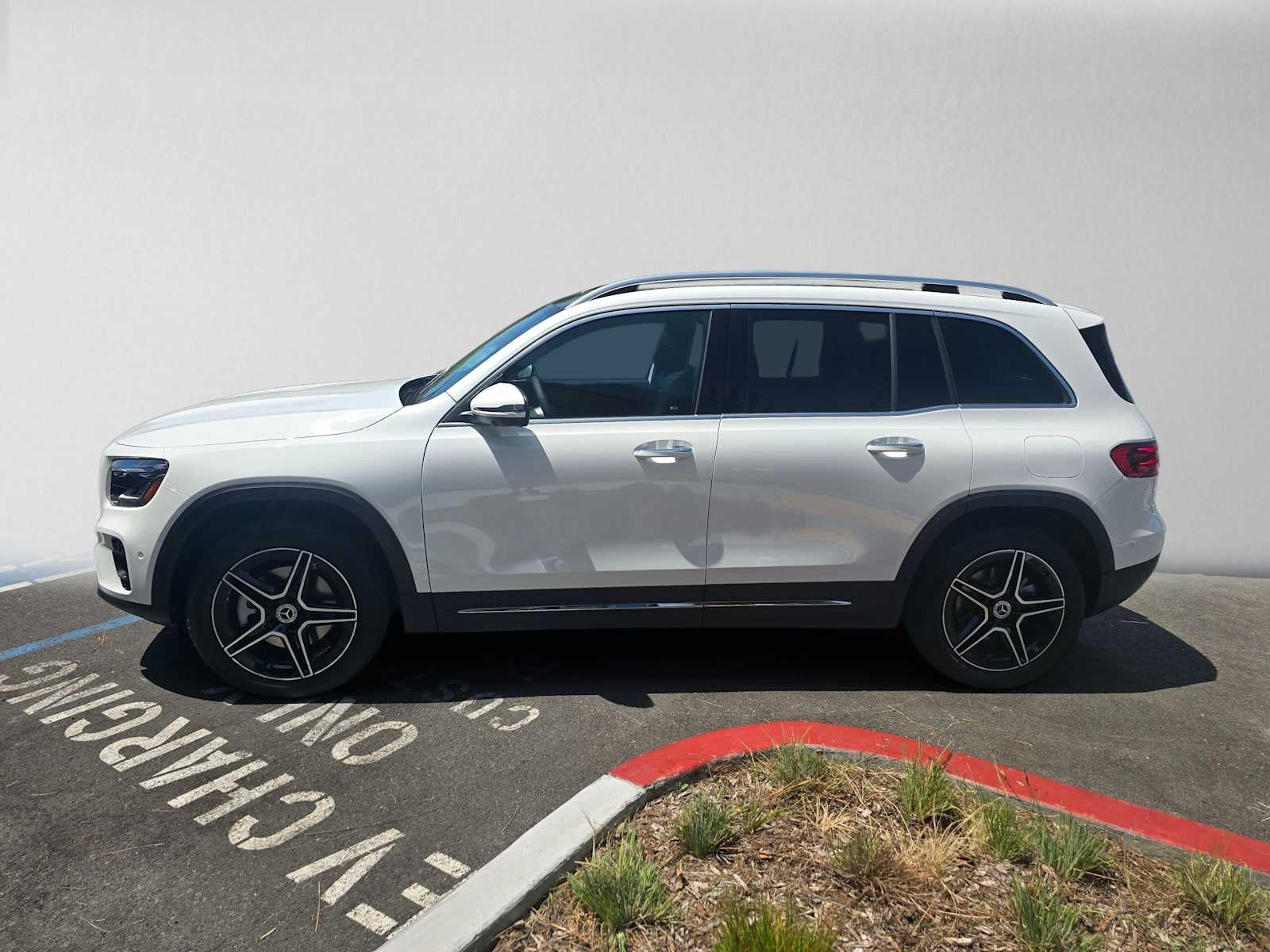 2026 Mercedes-Benz GLB 250 SUV