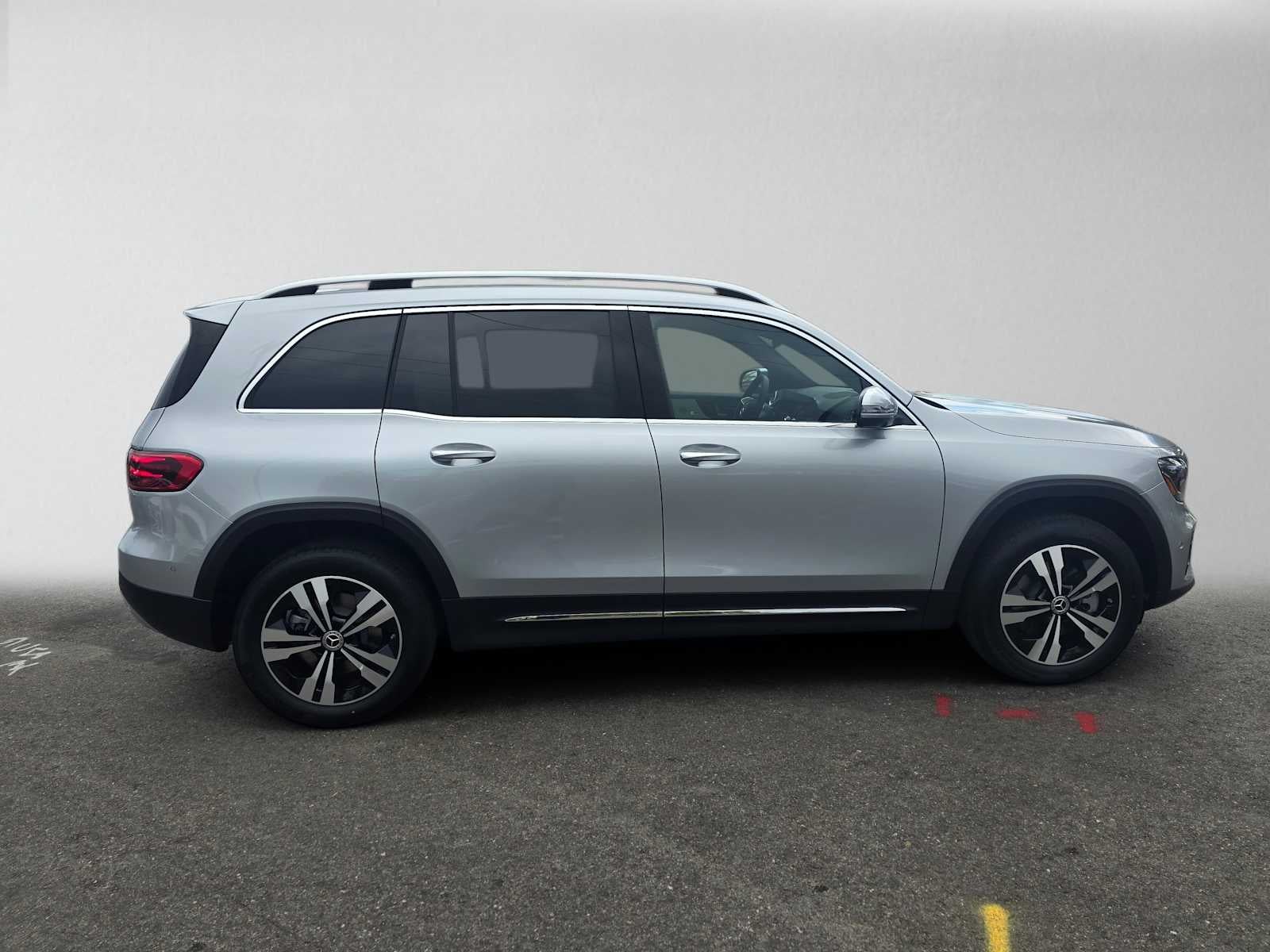 2026 Mercedes-Benz GLB 250 SUV