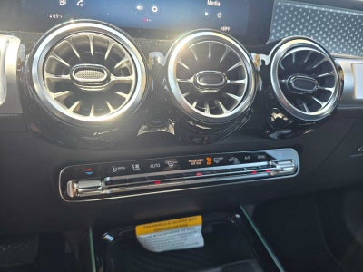 2025 Mercedes-Benz GLB 250 GLB 250