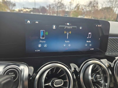 2025 Mercedes-Benz GLB GLB 250