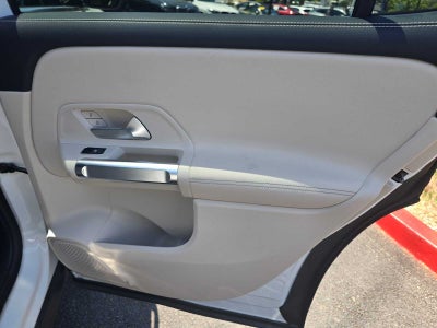 2025 Mercedes-Benz GLB 250 GLB 250