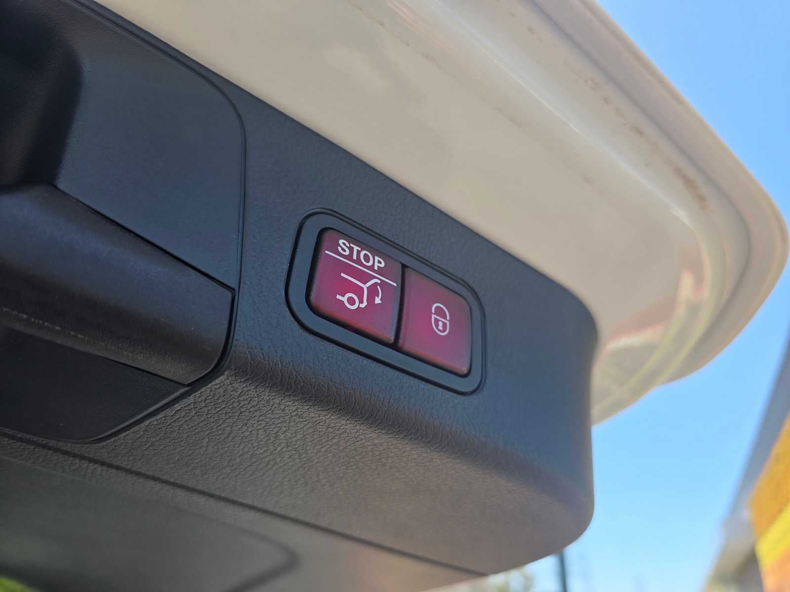 2025 Mercedes-Benz GLB 250 GLB 250