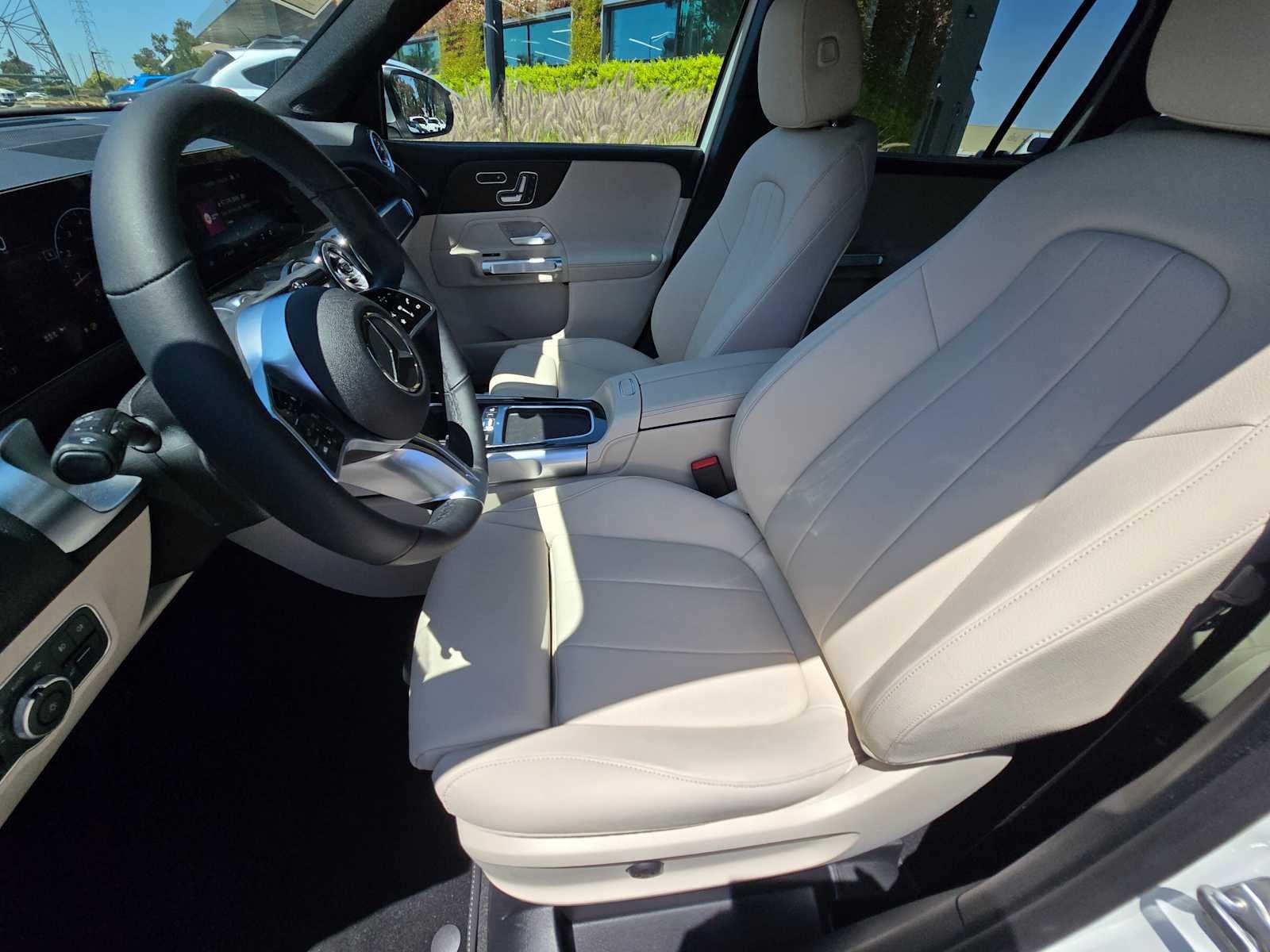 2025 Mercedes-Benz GLB 250 GLB 250