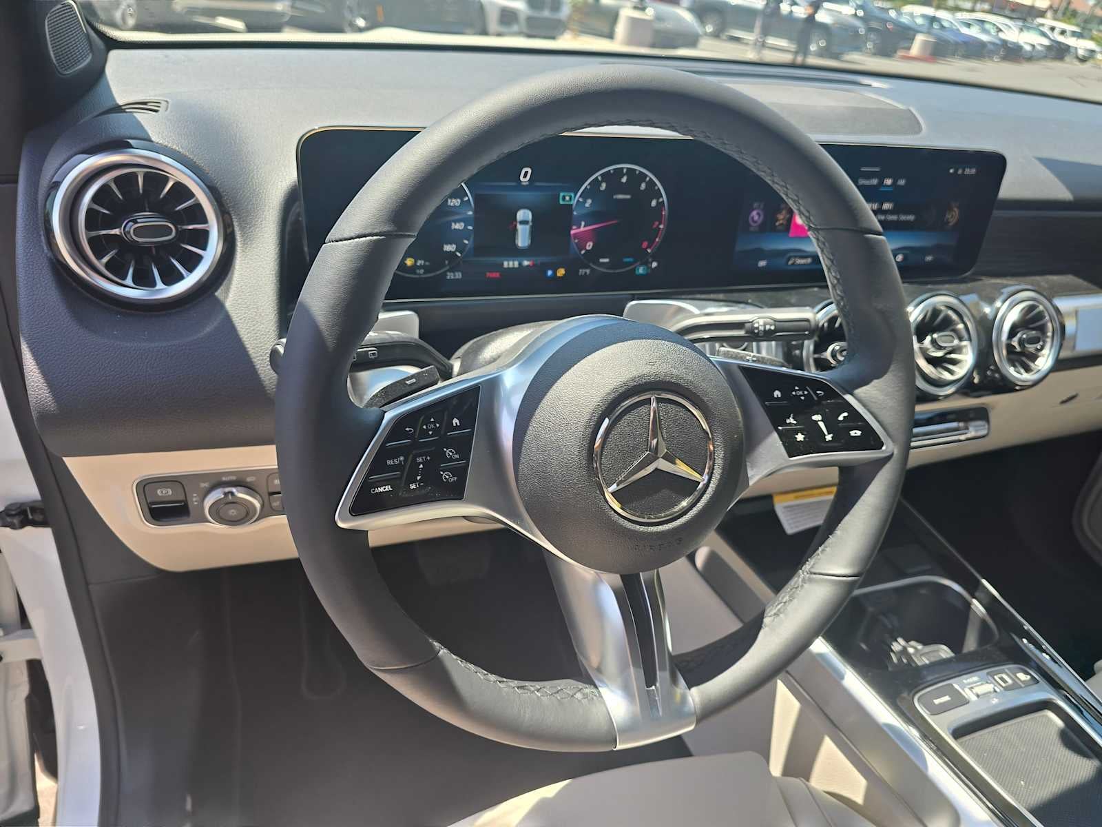 2025 Mercedes-Benz GLB 250 GLB 250