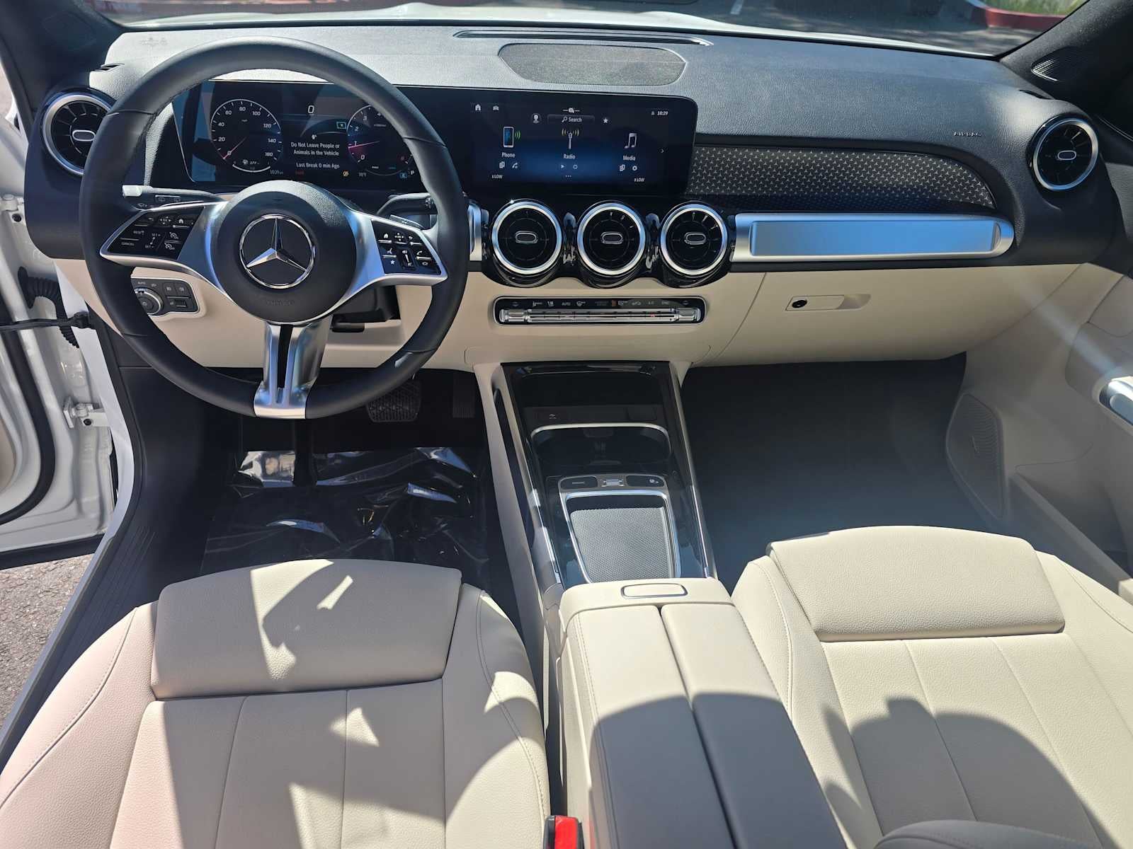 2026 Mercedes-Benz GLB 250 SUV