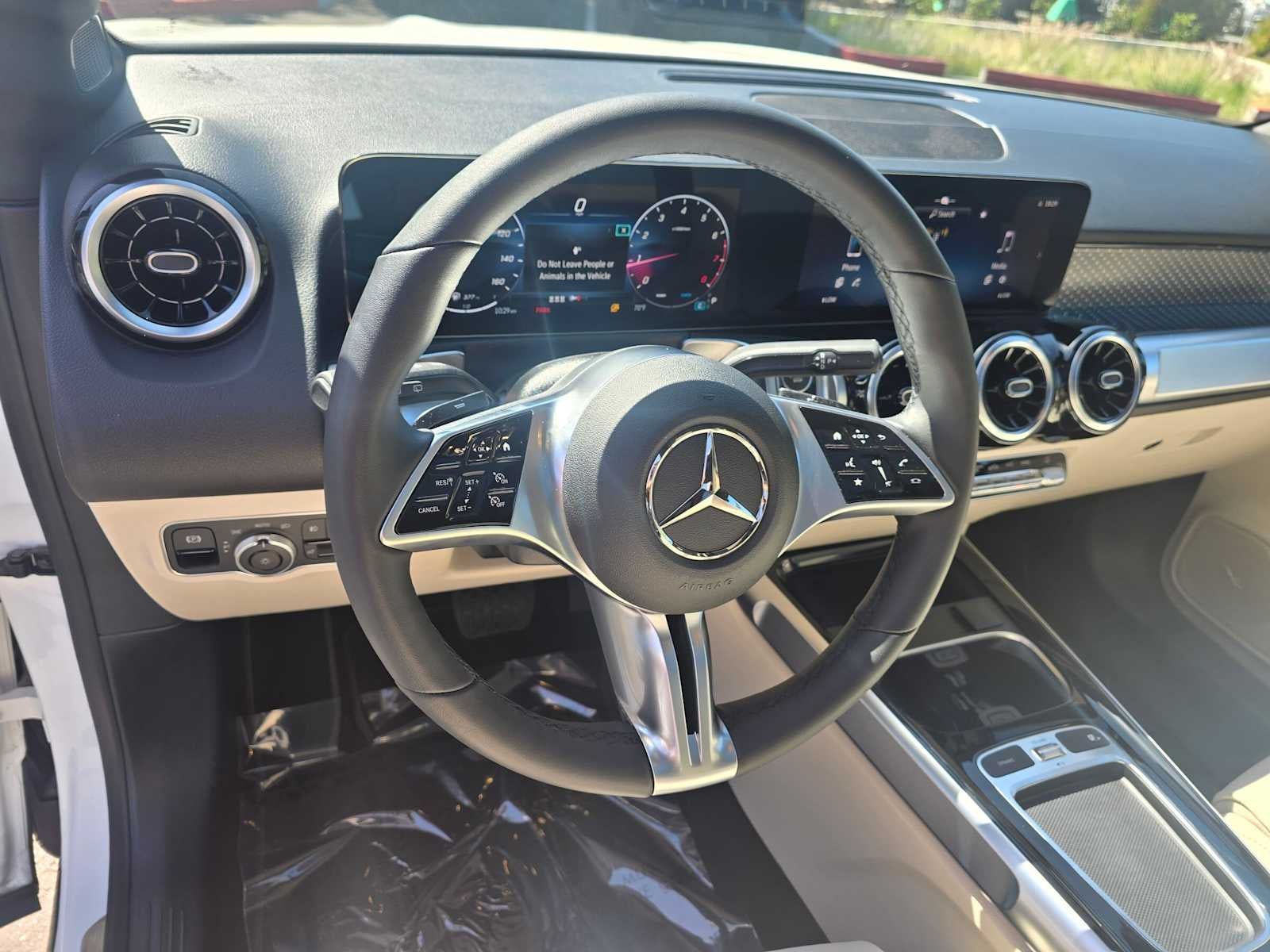 2026 Mercedes-Benz GLB 250 SUV