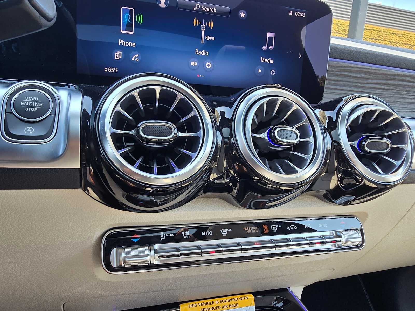 2025 Mercedes-Benz GLB GLB 250