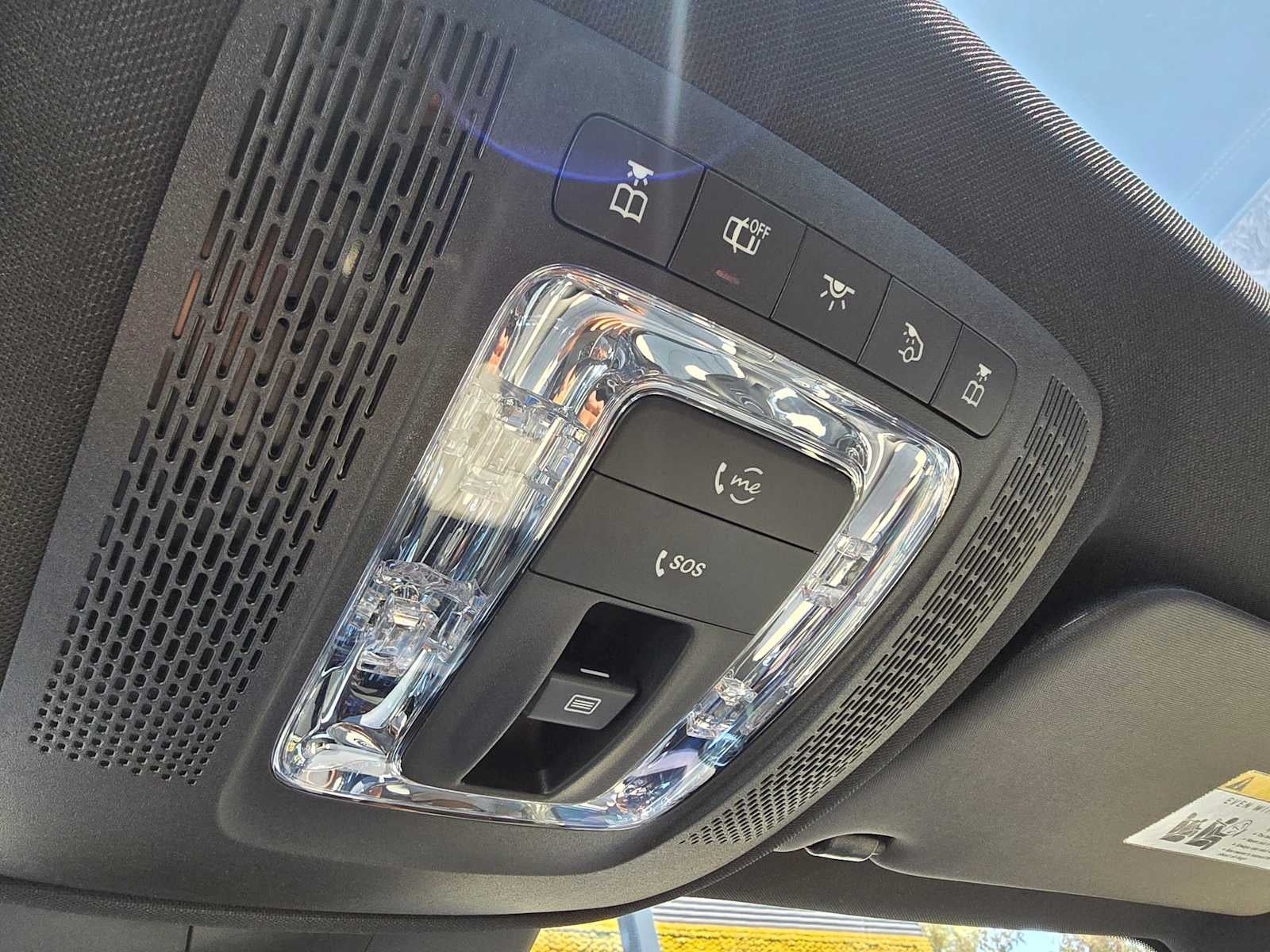 2025 Mercedes-Benz GLB GLB 250