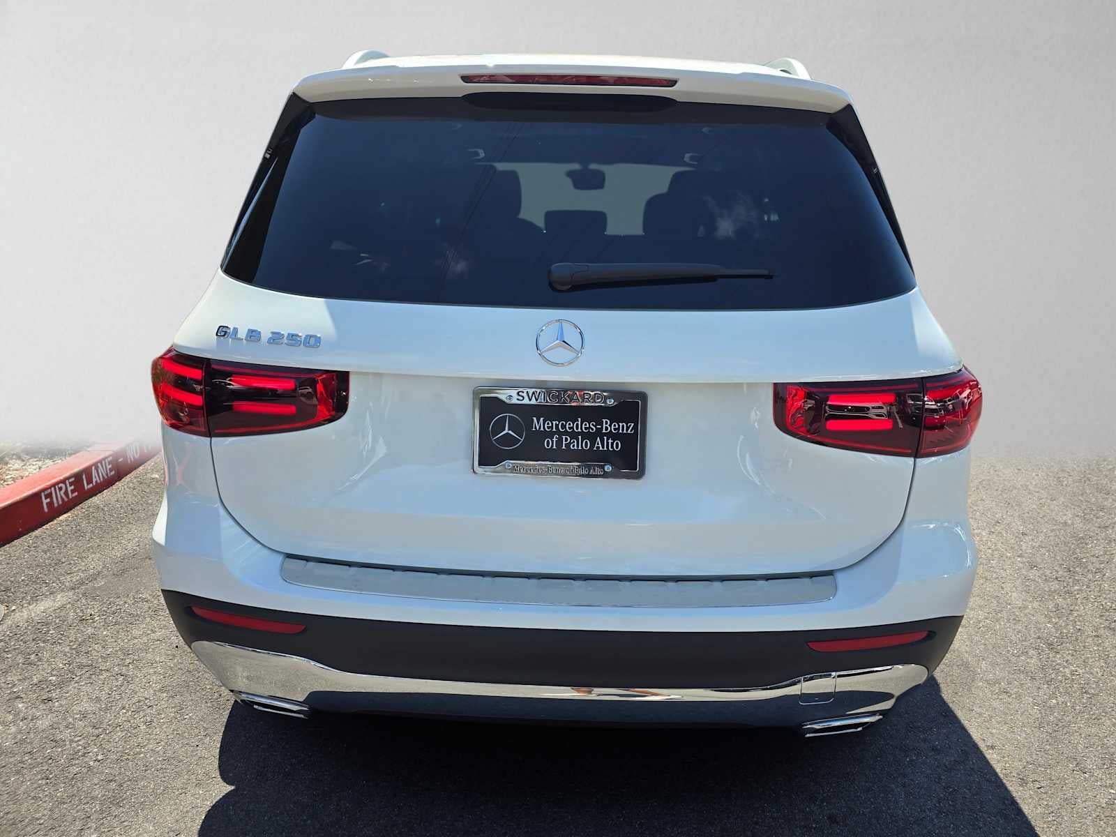 2026 Mercedes-Benz GLB 250 SUV