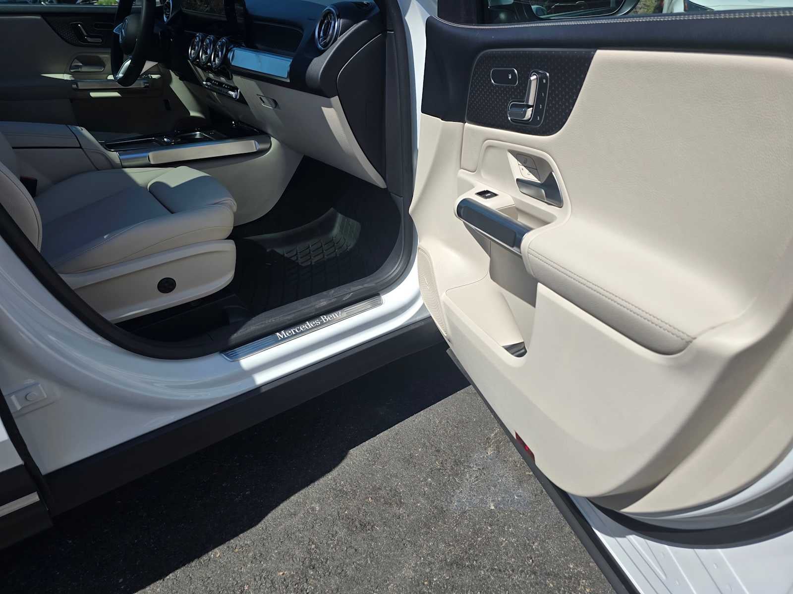 2025 Mercedes-Benz GLB 250 GLB 250