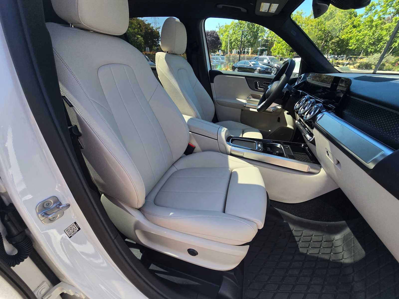 2025 Mercedes-Benz GLB 250 GLB 250