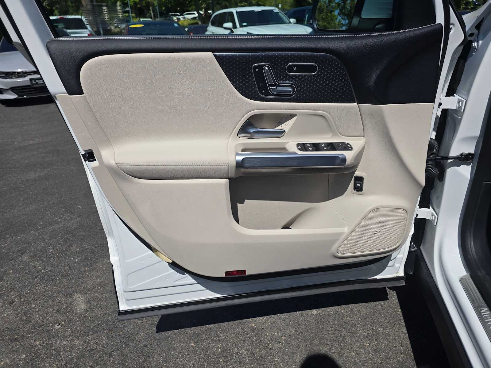 2025 Mercedes-Benz GLB 250 GLB 250