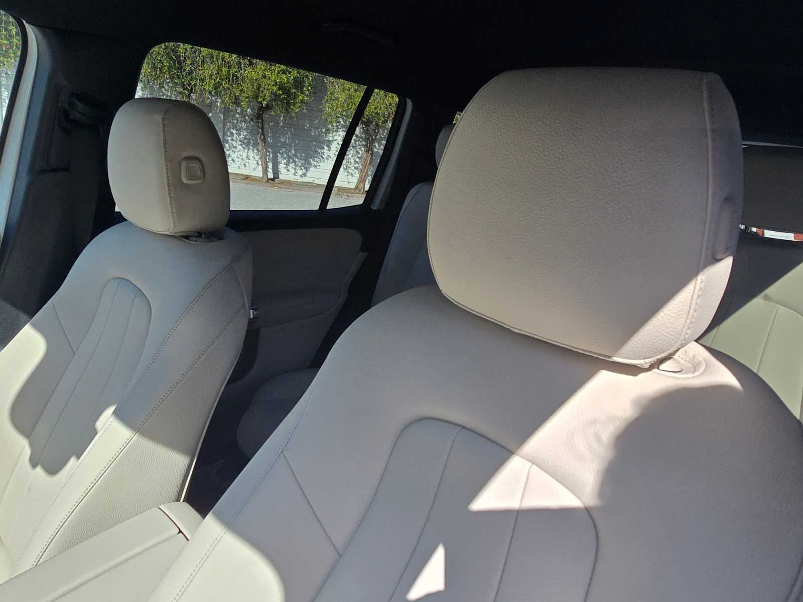 2025 Mercedes-Benz GLB GLB 250