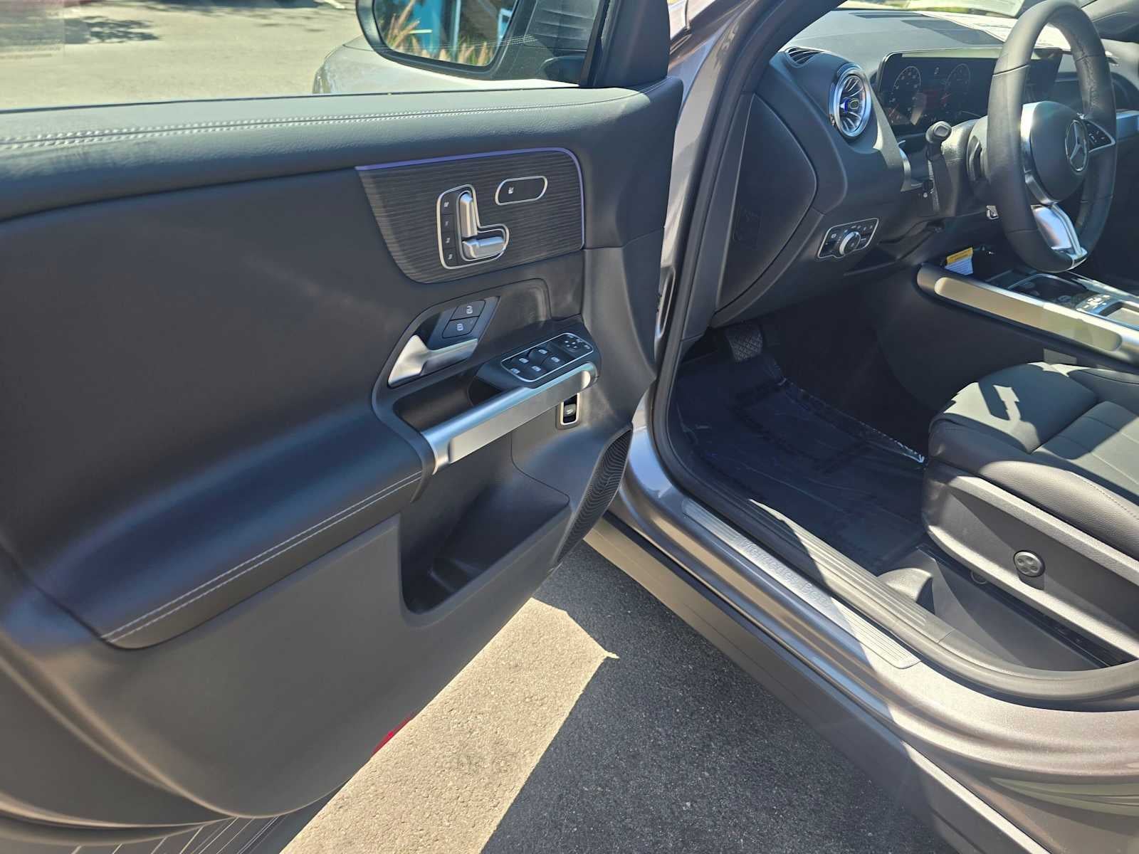 2026 Mercedes-Benz GLB 250 4MATIC® SUV