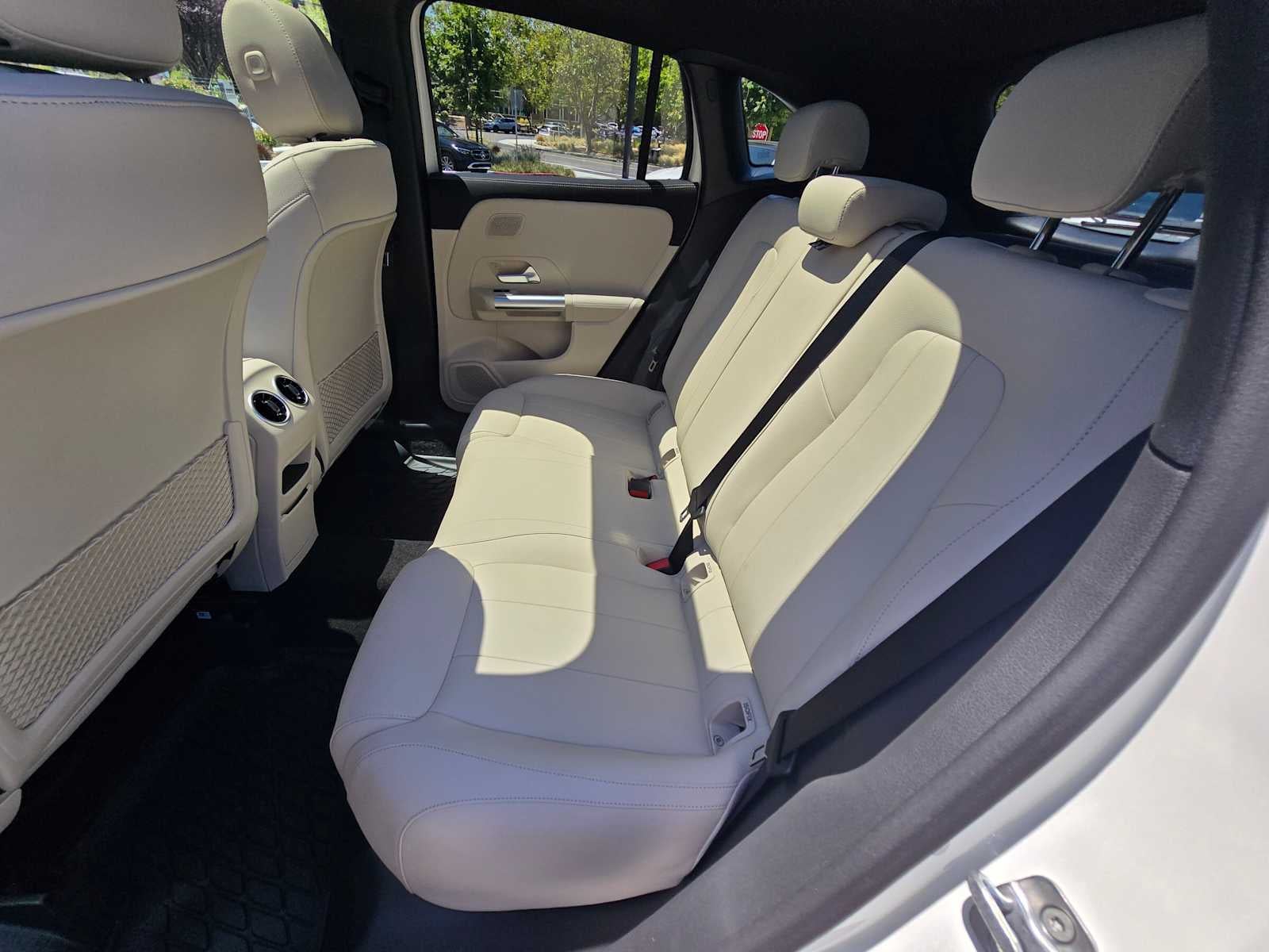 2026 Mercedes-Benz GLA 250 4MATIC® SUV