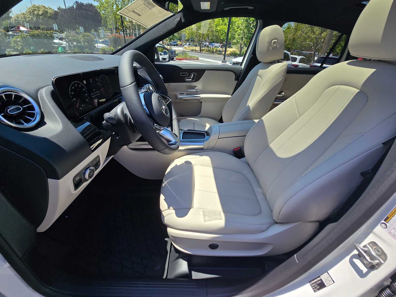 2026 Mercedes-Benz GLA 250 4MATIC® SUV