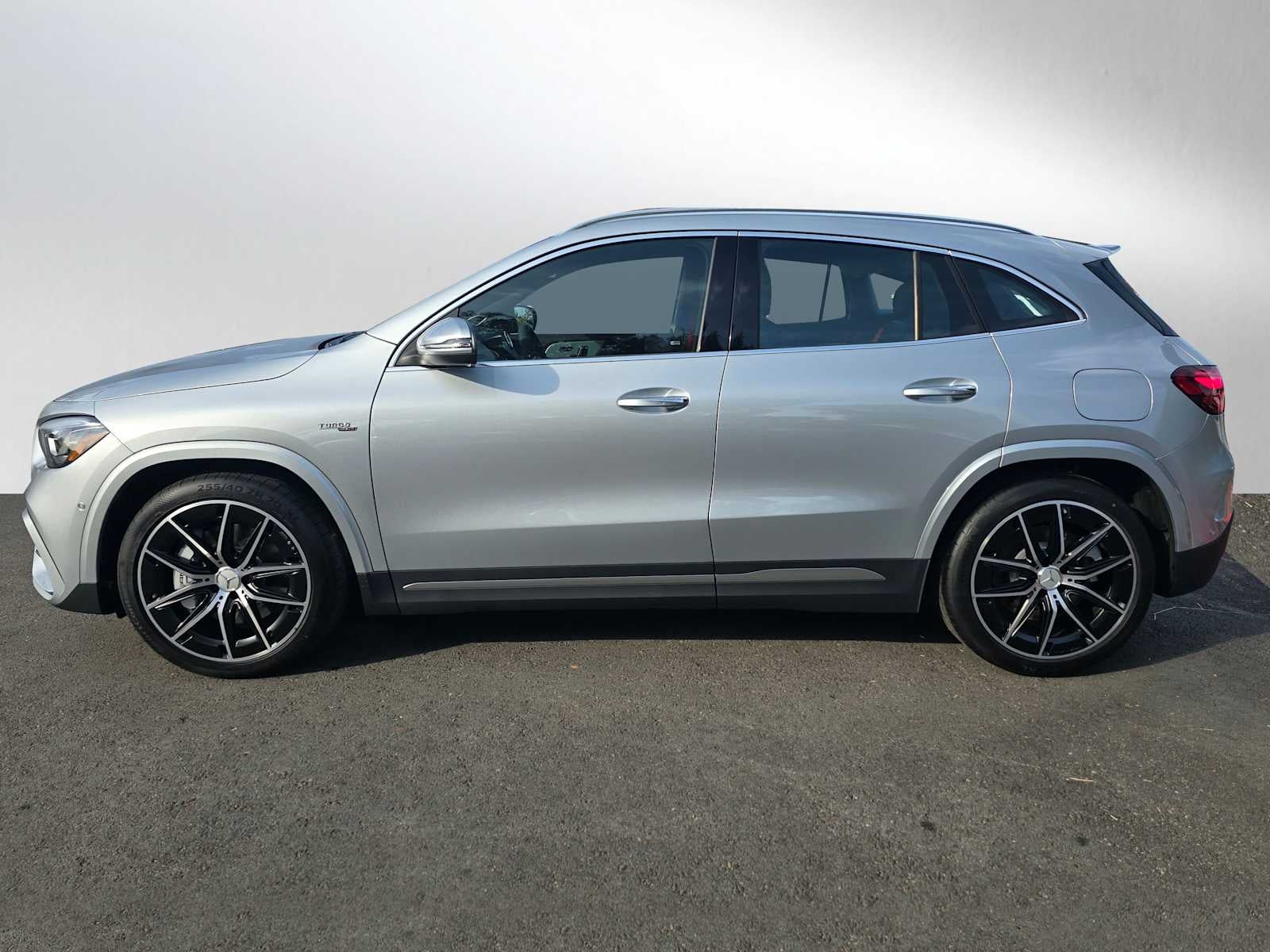 2026 Mercedes-Benz GLA AMG® GLA 35