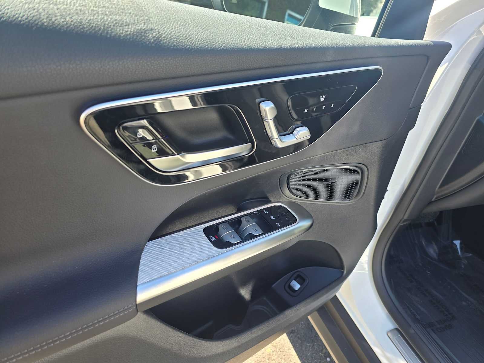 2026 Mercedes-Benz GLC 300 SUV