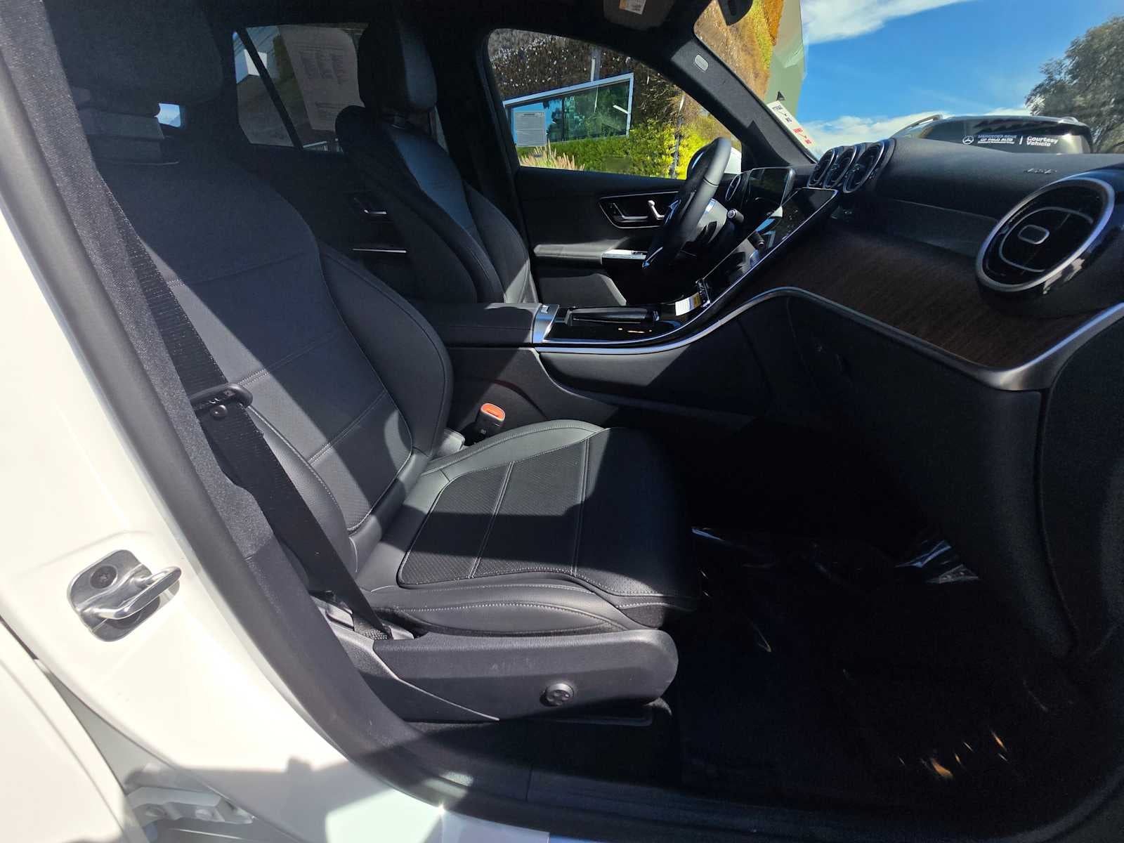 2026 Mercedes-Benz GLC 300 SUV